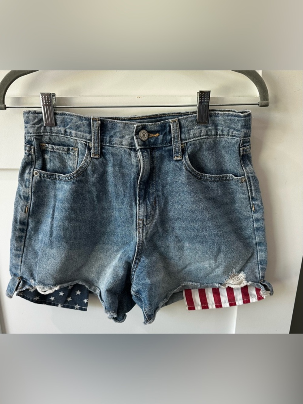 Old Navy Big Girls Size 16 High-Rise Denim Shorts  Flag Pockets Patriotic 27”